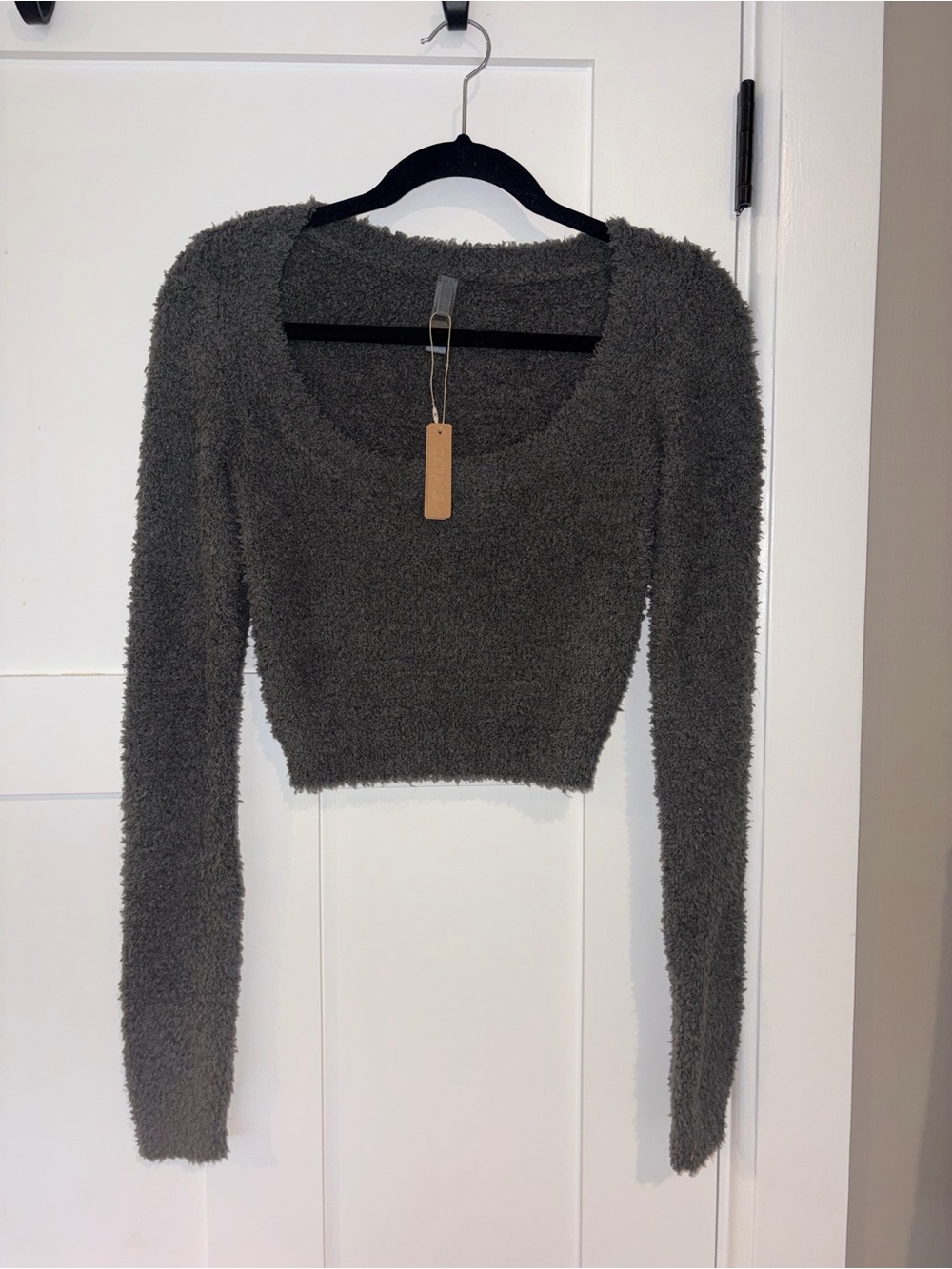 NWT SKIMS Cozy Knit Cropped Scoop Neck Sweater - Charcoal Gray Size Small